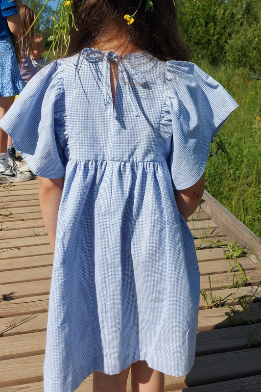 Friendly Sewing Pattern: Stylish WING Dress for Girls (Ages 1-4)